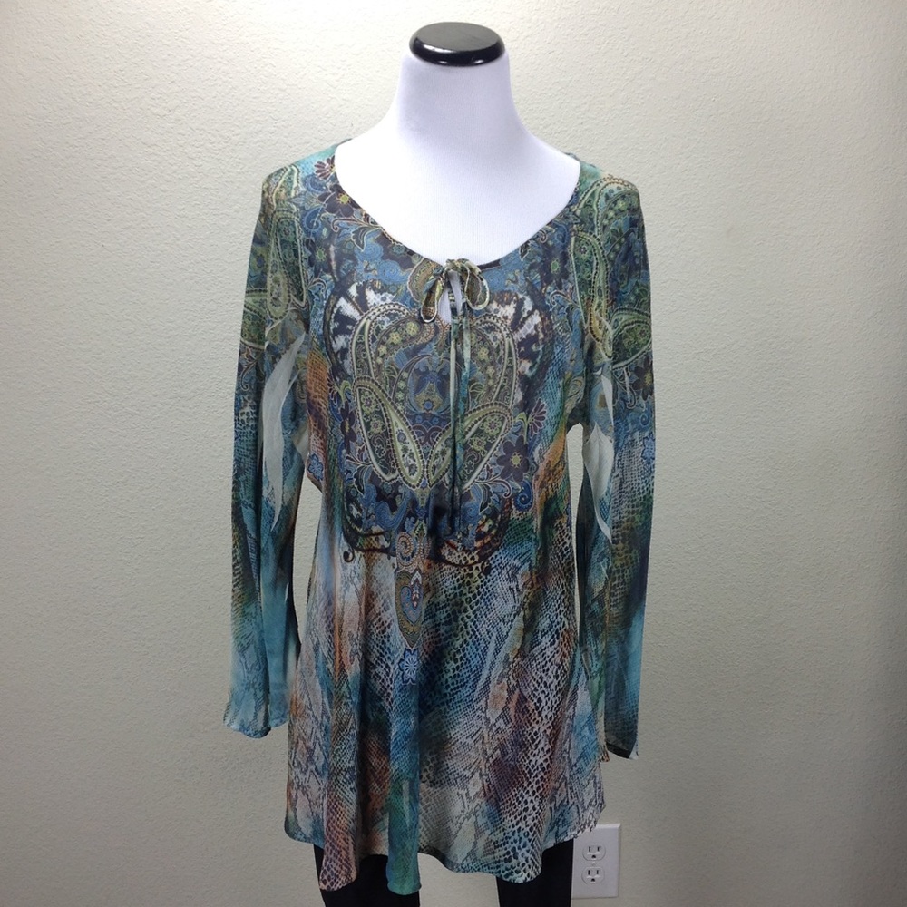 Harlow Zee Green & Blue Floral Print Tie Front Top